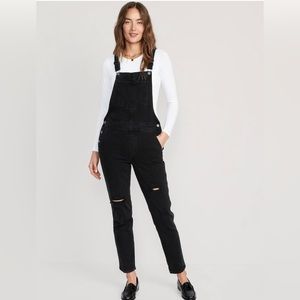 Old Navy OG straight black-wash ripped jean overalls women